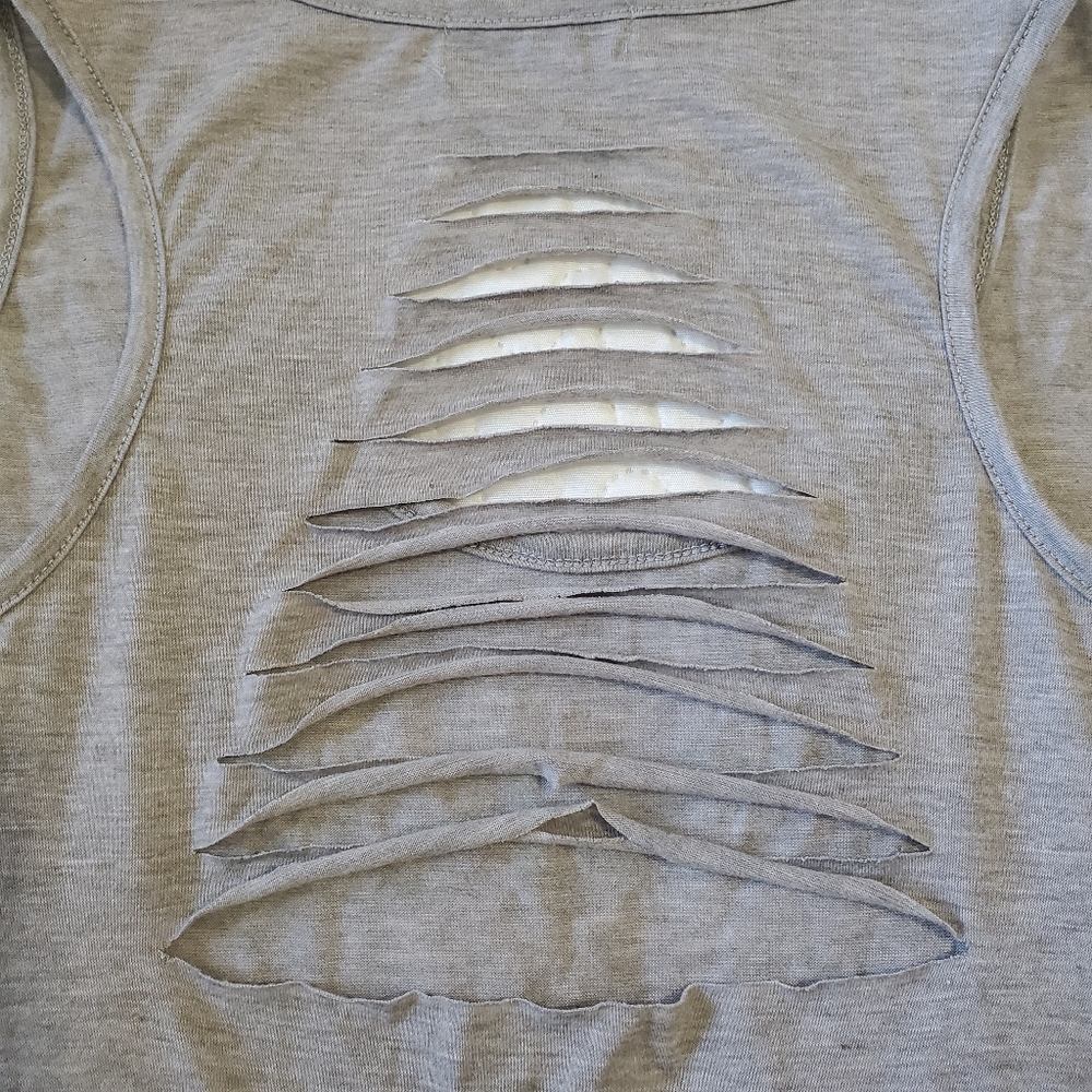 Tank top - Picture 3 of 3